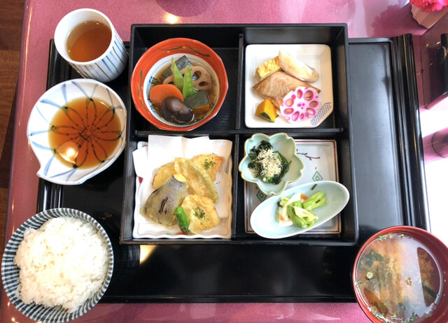 レストランフェルマータ ホテルベルエア仙台 青葉通一番町 洋食 食べログ