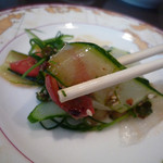 聖兆 - 板春雨の和えもの喰らう