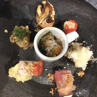 ピッツェリア ニャーモ_1