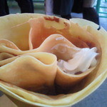 クレープハウスCIRCUS - 生クリームアーモンドチョコ♥