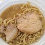 魔人豚 - チイチャイ豚発見！