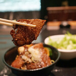 肉や大善 - 焼肉丼