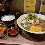 SPICY CURRY 魯珈 - 