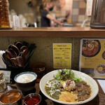 SPICY CURRY 魯珈 - 