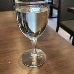 お食事処 味 熟食玩味 - 日本酒はグラスでの提供です。