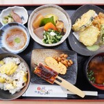 道の駅 おばあちゃん市・山岡 - 【2021.10】栗おこわ定食(税込1,200円)