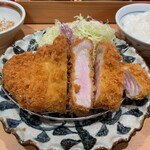 Atsugiri Tonkatsu Yoshihei - 