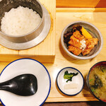 Ryuujimmaru - わら焼き鰹たたきの食べ比べセット