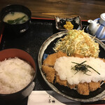 Tonkatsu Jouzen - しぐれカツ定食