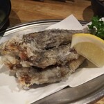 焼鶏　炭吉 - メヒカリから揚げ