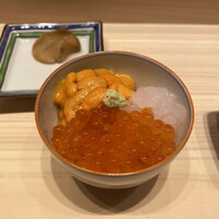 佐たけ - 3種丼。イクラ、ウニ、富山産白エビ！
