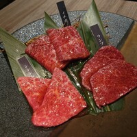 焼肉GROW - タレの焼き物３種