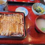 Sumibiyaki Butadon Kashiwaya - 