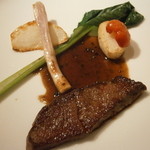 レストラン ラッセ - 葉山牛モモ肉　玉葱・赤ワインのトリュフソース