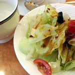 ペストリーショップ ラ・モーラ - 1皿目☆サラダとスープ