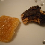 レストラン ラッセ - 蜜柑のピール、アーモンドチョコキャラメル