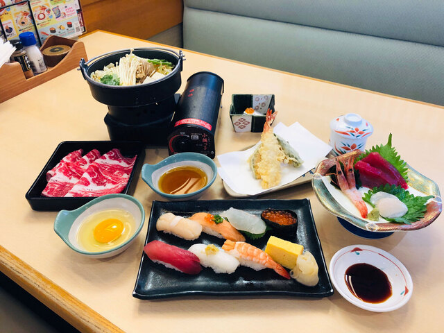 華屋与兵衛 港南台店 港南台 ファミレス ネット予約可 食べログ 華屋与兵衛 港南台店 港南台 ファミレス ネット予約可 食べログ