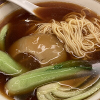 後楽園飯店 - フカヒレの姿煮入りそば
