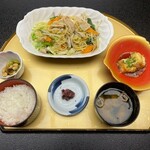 かんぽの宿 伊野 - 日替わりランチ／塩焼きそばのセット