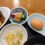 花半 - 春雨の小皿と野菜の味噌掛け