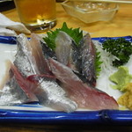 Tsuribitoizakayakawana - 釣り鯵刺380円