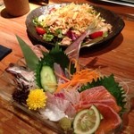焼鳥かど屋 - お刺身、サラダ(2人前)