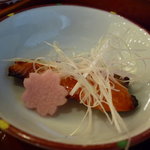 日本料理 花座 - ☆桜鱒の焼き物かなぁ～☆
