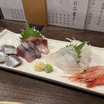 金町製麺 - 刺身盛り合わせ