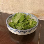 金町製麺 - 追いパクチー