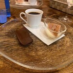 ポン・ド・リゼール  - ★フランス風大人のお子様ランチ（1000円税込）★共通品（コーヒー&デザート