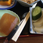 コバト - 冬瓜の煮物、お新香