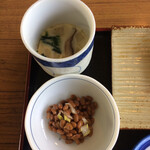 コバト - 茶碗蒸し、納豆
