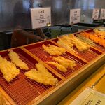 はなまるうどん - 天ぷらコーナー