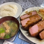 レストランばーく - ハムカツ(4枚)定食900円