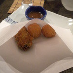 舞桜 - 紙袋を覗くと・・