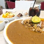 パークサイド カフェ 503 - 