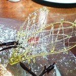 カフェ＆バーカロ イル ニード - ティラミスの飾りつけ