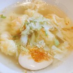 香港雲呑専門店 賢記 - 香港海老雲呑麺