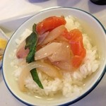 国民宿舎　虹の松原ホテル - 魚の刺身はご飯に乗せて「づけ」で頂きます。