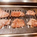 完全個室焼肉 GYU - 焼き上がり