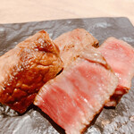 完全個室焼肉 GYU - ロース切り分け後