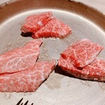 完全個室焼肉 GYU - 