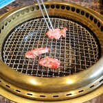 Yakiniku Housen - お肉　焼き焼き♡