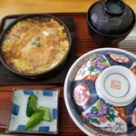 Nakajima Kogane - ミニカツ丼680円