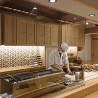 三宅輝 - 