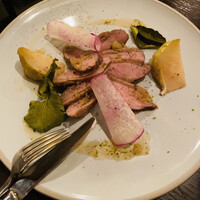 coci - 鴨胸肉のロースト　ライムとナンプラーの香り