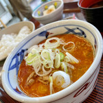 もつ煮屋 日の出食堂 - 