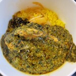 SPICY CURRY 魯珈 - サグ★秋鮭』～ほうれん草たっぷり濃厚カレー～