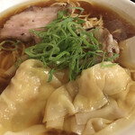 博多ラーメン でぶちゃん 高田馬場本店 - 