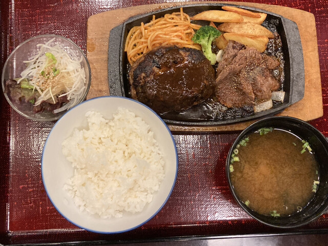 タルタルハンバーグ 牛忠 札幌paseo店 札幌 jr ハンバーグ 食べログ